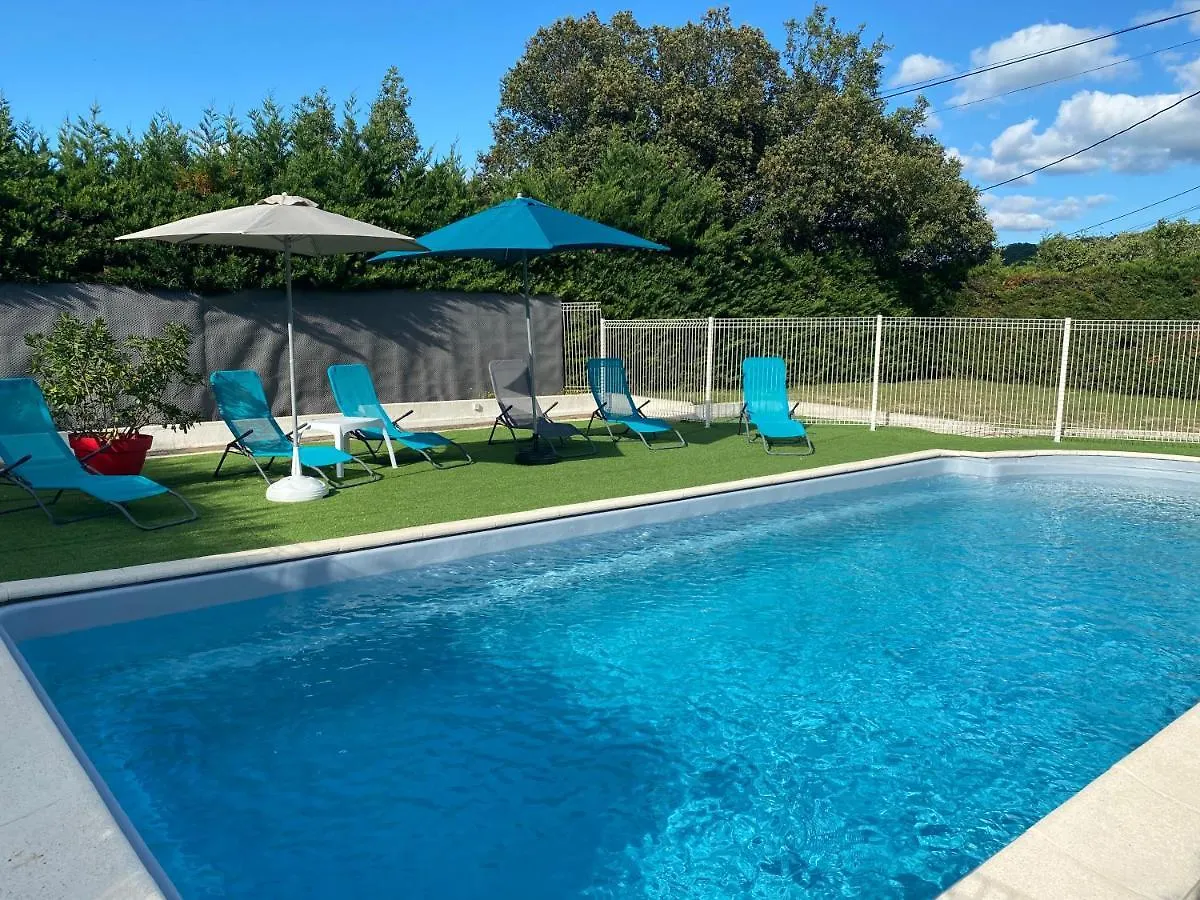 GITE LAVANDE avec piscine privée CLASSÉ 4 Étoiles Lagorce