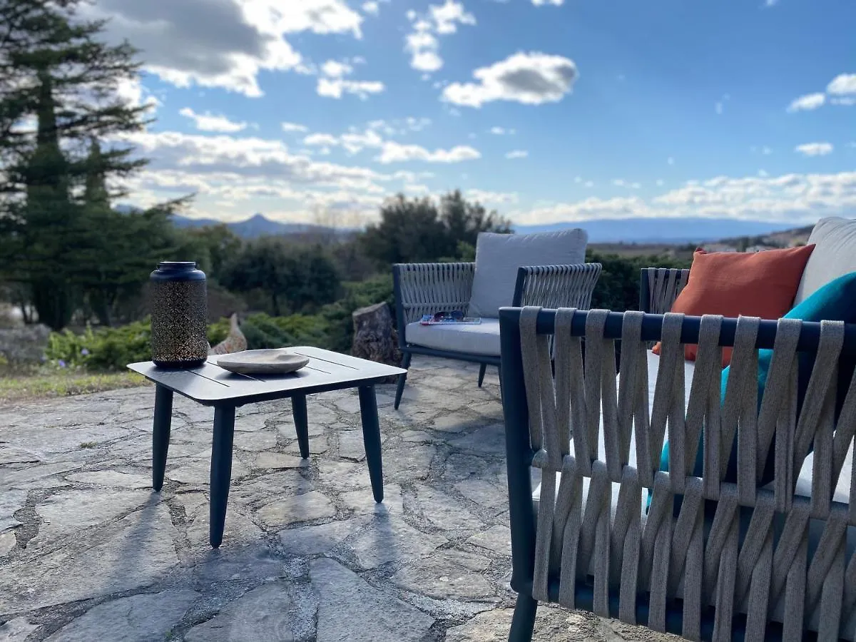 GITE LAVANDE avec piscine privée CLASSÉ 4 Étoiles Lagorce  Lagorce (Ardeche)