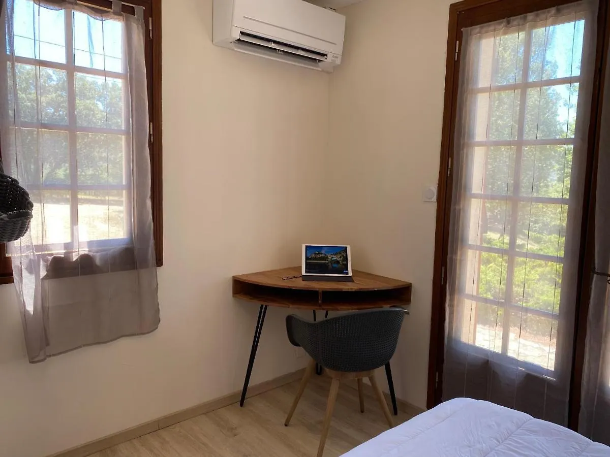 GITE LAVANDE avec piscine privée CLASSÉ 4 Étoiles Lagorce  Lagorce (Ardeche)