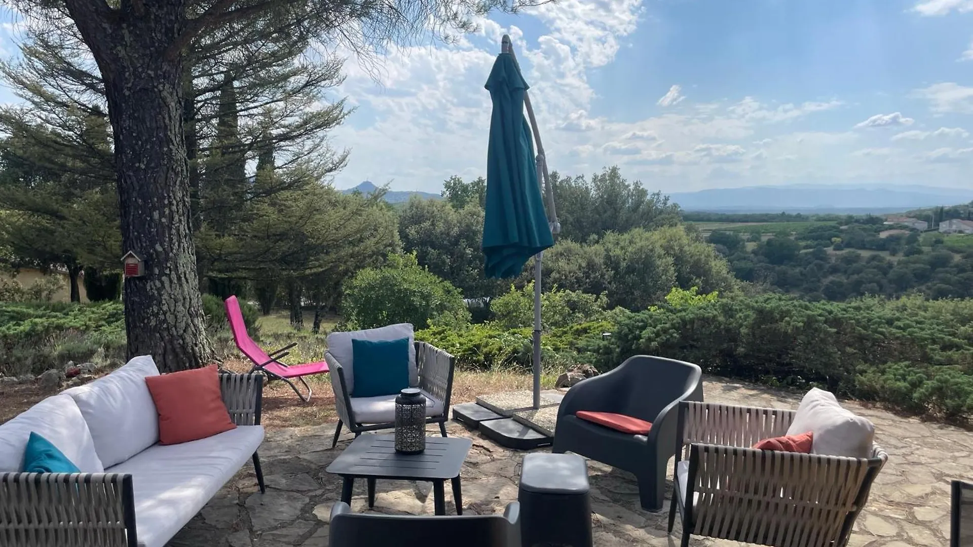 Appartement GITE LAVANDE avec piscine privée CLASSÉ 4 Étoiles Lagorce